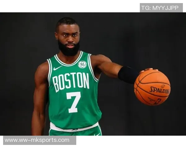 杰伦布朗谈腿筋伤势恢复良好警惕再次受伤风险